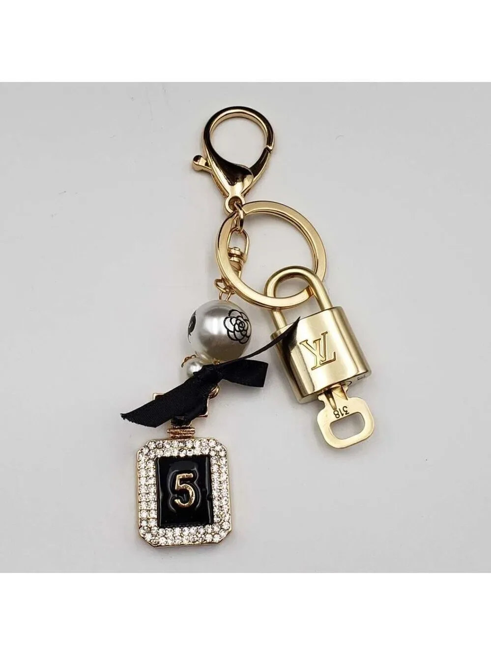 Authentic Louis Vuitton Gold Padlock & Key 🔒 LV Bag Charm w/ Unbranded Keychain
